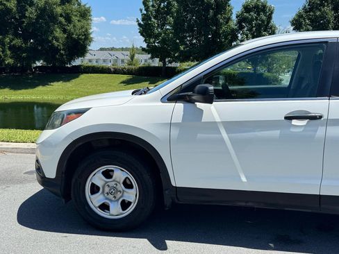 Used 2014 Honda CR-V LX image 9