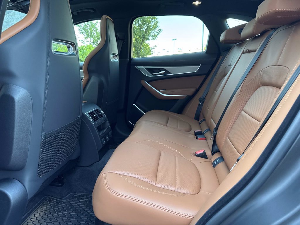 New 2026 Jaguar F-PACE R-Dynamic S AWD/4WD image 13