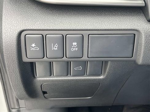 New 2026 Mitsubishi Eclipse Cross Black Edition image 29