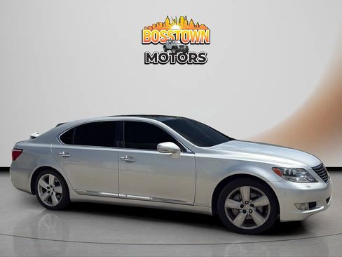 Used 2012 Lexus LS 460 L w/ Luxury Pkg RWD image 10