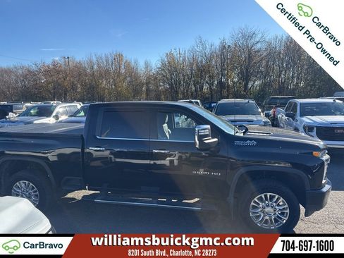 Used 2020 Chevrolet Silverado 3500 High Country w/ Technology Package image 9