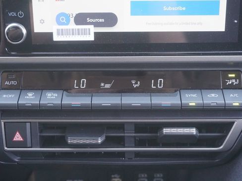 Used 2025 Toyota Camry LE FWD image 10