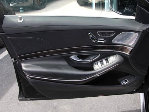 Used 2015 Mercedes-Benz S 63 AMG 4MATIC Sedan image 13