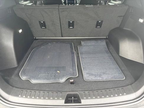 Used 2025 Chevrolet Equinox LT image 22