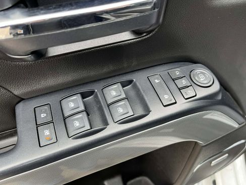 Used 2018 Chevrolet Silverado 3500 LTZ w/ Duramax Plus Package image 20