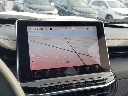 Used 2024 Jeep Compass Trailhawk w/ Trailhawk Elite Group image 14