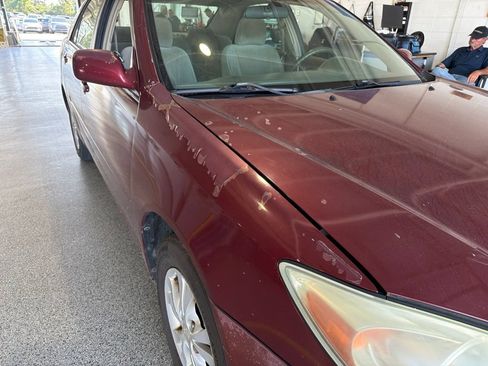 Used 2004 Toyota Camry LE FWD image 13