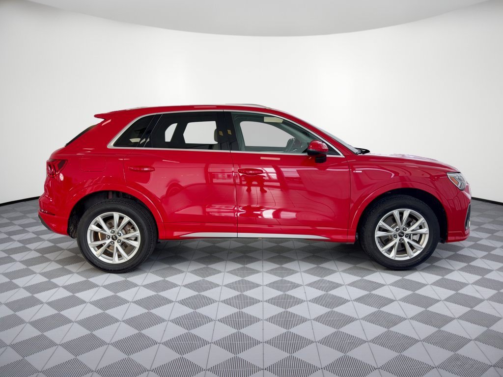 Used 2025 Audi Q3 2.0T Premium AWD/4WD image 8