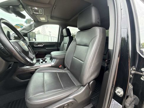 Certified 2024 Chevrolet Silverado 2500 LTZ w/ LTZ Premium Package AWD/4WD image 19