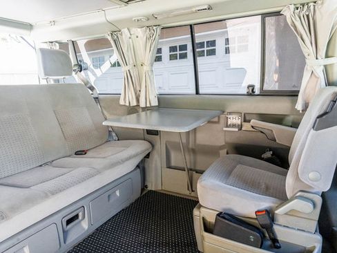 Used 2003 Volkswagen Eurovan MV image 56