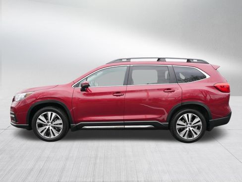 Used 2022 Subaru Ascent Limited w/ Technology Package AWD/4WD image 4