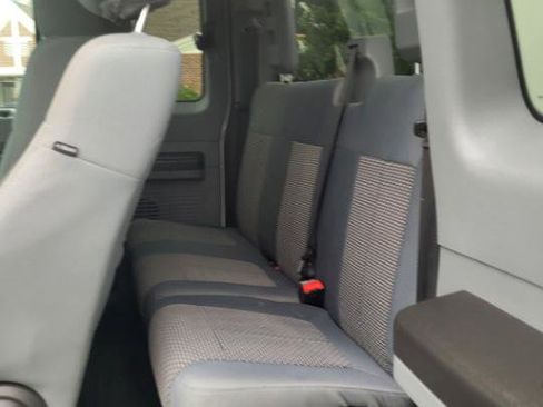 Used 2013 Ford F250 XLT AWD/4WD image 8