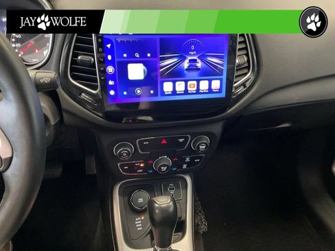 Used 2018 Jeep Compass Latitude w/ Popular Equipment Group AWD/4WD image 15
