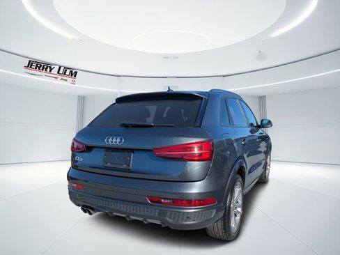 Used 2018 Audi Q3 2.0T Premium image 3