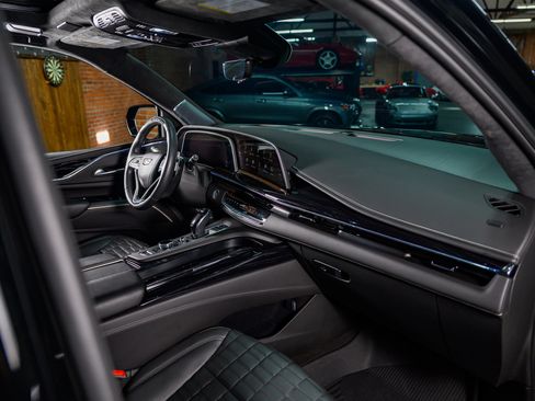 Used 2024 Cadillac Escalade V w/ LPO, Floor Liner Package image 27