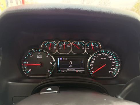 Used 2017 Chevrolet Tahoe LT image 18