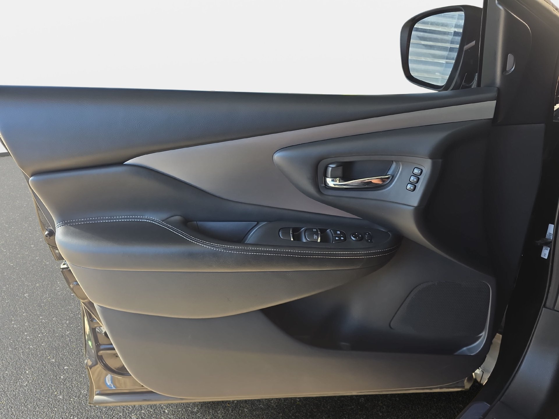 Used 2019 Nissan Murano SL w/ SL Technology Package FWD image 26