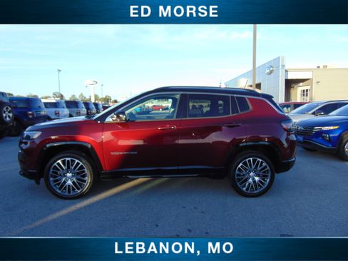 Used 2022 Jeep Compass Limited w/ Elite Group image 2