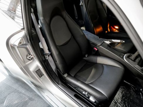 Used 2009 Porsche 911 Carrera S RWD image 18
