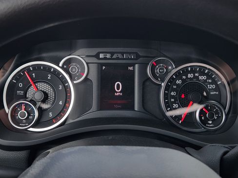 New 2026 RAM 3500 Tradesman AWD/4WD image 13