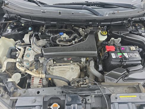 Used 2019 Nissan Rogue SV w/ Premium Package image 30