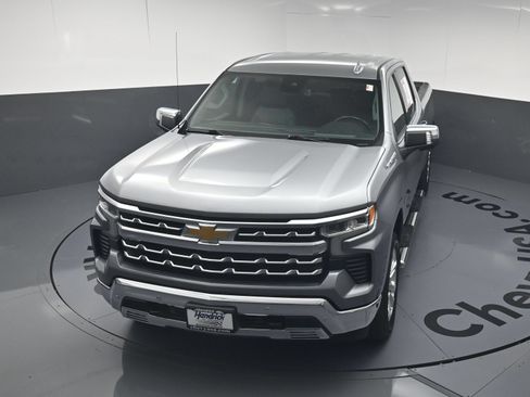 Used 2023 Chevrolet Silverado 1500 LTZ AWD/4WD image 31