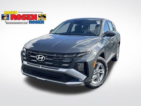 New 2026 Hyundai Tucson SE FWD image 1