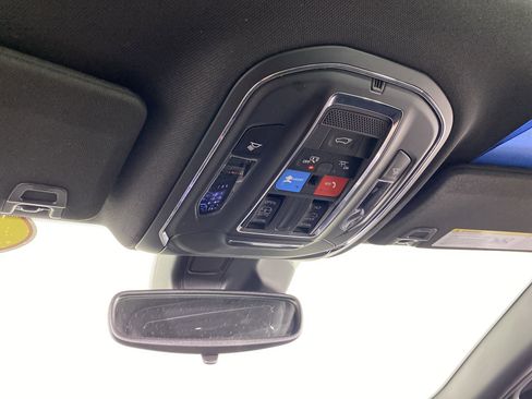 Used 2024 Jeep Grand Cherokee L Altitude AWD/4WD image 27