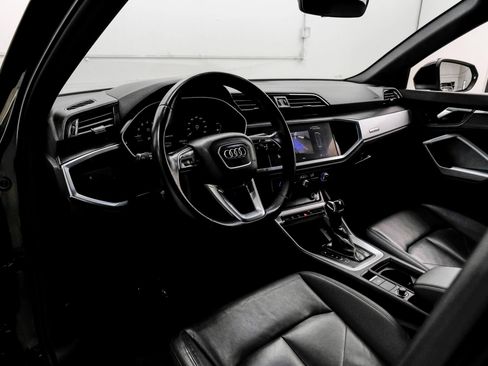 Used 2020 Audi Q3 2.0T Premium w/ Convenience Package AWD/4WD image 22