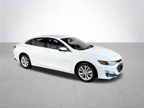 Used 2023 Chevrolet Malibu LT FWD image 4
