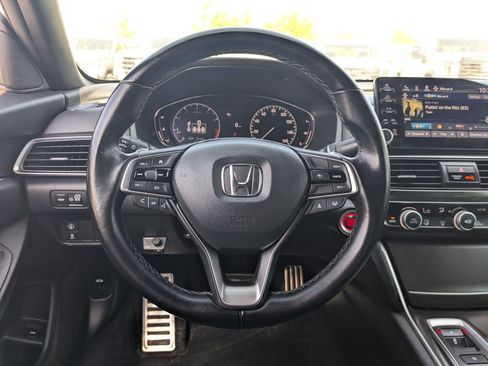 Used 2022 Honda Accord Sport image 18