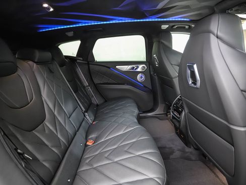 New 2026 BMW XM Label Red image 27