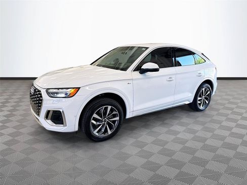 Used 2023 Audi Q5 2.0T Prestige w/ Prestige Package AWD/4WD image 3