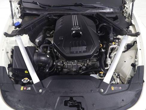 Used 2019 Kia Stinger Premium RWD image 54