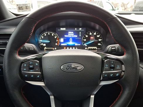 Certified 2023 Ford Explorer ST-Line w/ Class IV Trailer Tow Package image 20