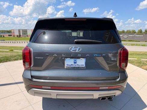 Used 2024 Hyundai Palisade Limited AWD/4WD image 8
