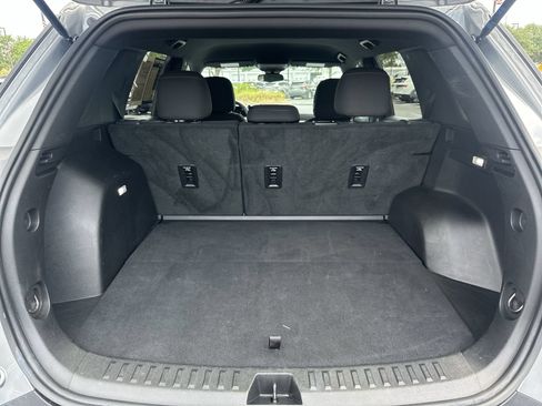 Used 2025 Chevrolet Equinox LT FWD image 32