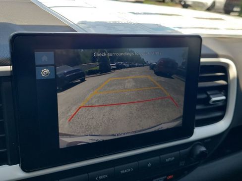New 2026 Hyundai Venue SEL FWD image 17
