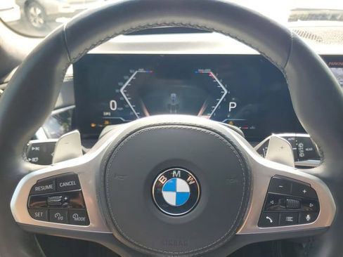 Used 2025 BMW X7 xDrive40i w/ M Sport Package AWD/4WD image 22