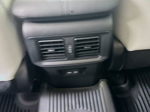 Certified 2022 Toyota RAV4 XLE Premium image 22