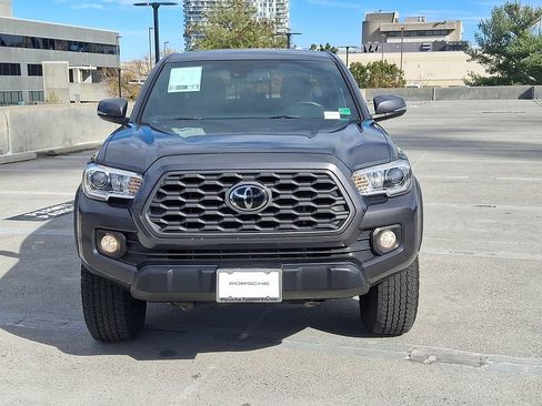 Used 2023 Toyota Tacoma TRD Off-Road image 6