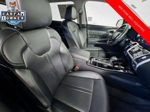 Certified 2023 Kia Sorento SX image 31
