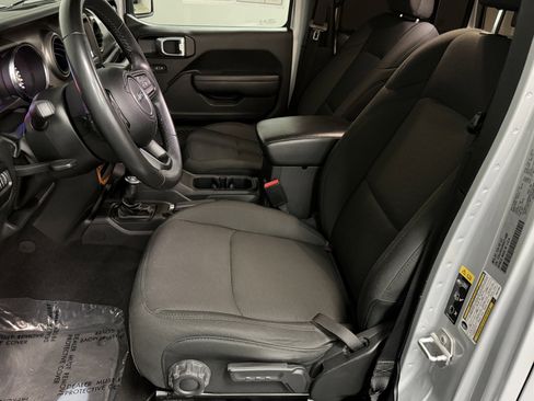 Used 2022 Jeep Wrangler Unlimited Sport image 22