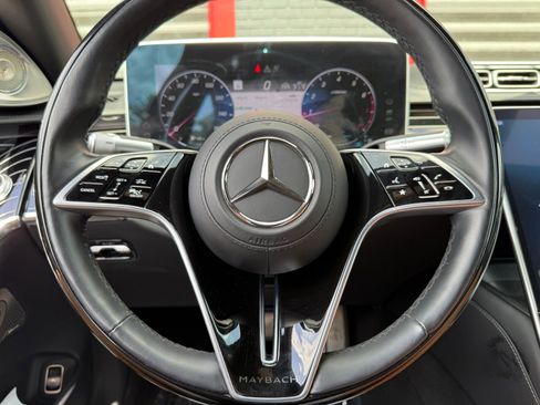 Used 2024 Mercedes-Benz Maybach S 580 4MATIC w/ Manufaktur Leather Package image 24