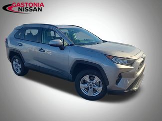 Used 2019 Toyota RAV4 XLE w/ Phone Cable & Charge Package video 2
