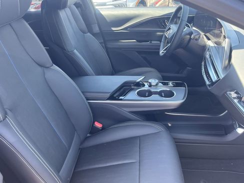 New 2025 Cadillac Lyriq Sport image 21