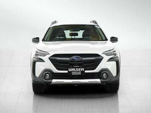 Used 2024 Subaru Outback Limited AWD/4WD image 8