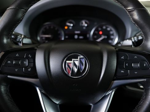 Used 2022 Buick Enclave Essence w/ Sport Touring Edition image 10