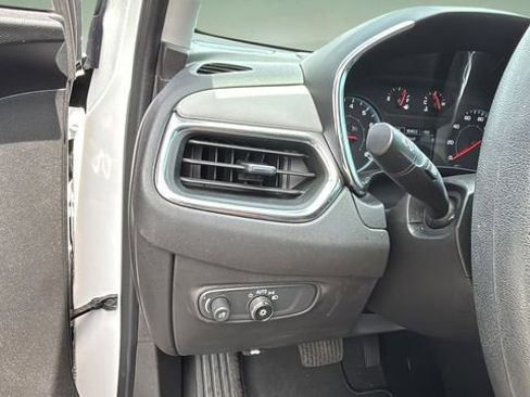 Used 2024 Chevrolet Equinox LS FWD image 22