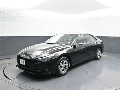 Used 2021 Hyundai Elantra SE